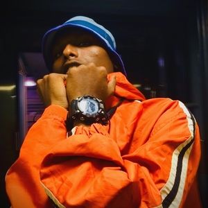 Meet your Posher, Vicky